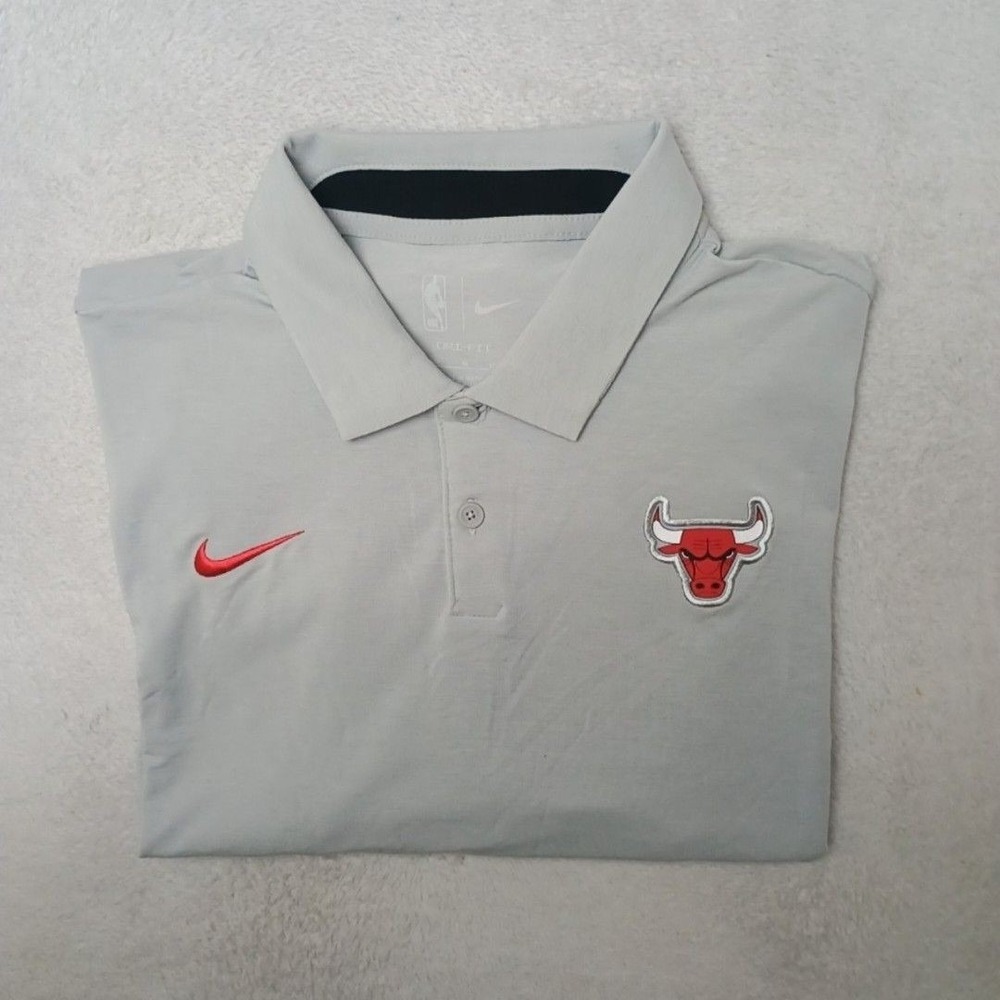 Chicago Bulls Nike Polo Shirt Mens M Gray Dri-FIT NBA Golf Work Performance Tech